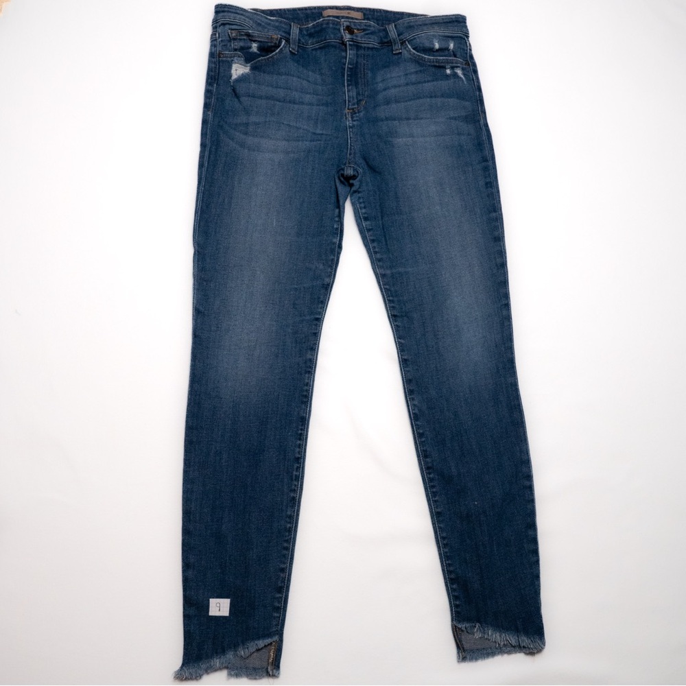 Joe’s Jeans Women’s‎ Frayed Ankle Classic Blue Jeans, Size 12 (32 Waist), EUC